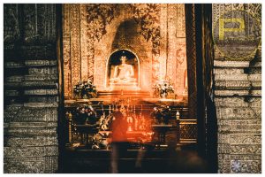 Wat Phra Singh private tour