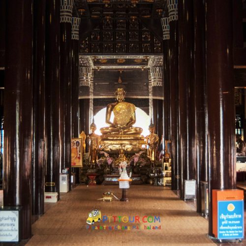 Wat Lok Molee is one of the city's older temples.