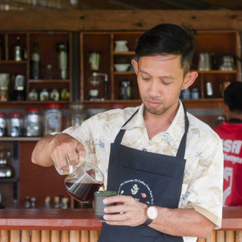 Hand-roast and brew your own coffee in Chiang Mai's sustainable village